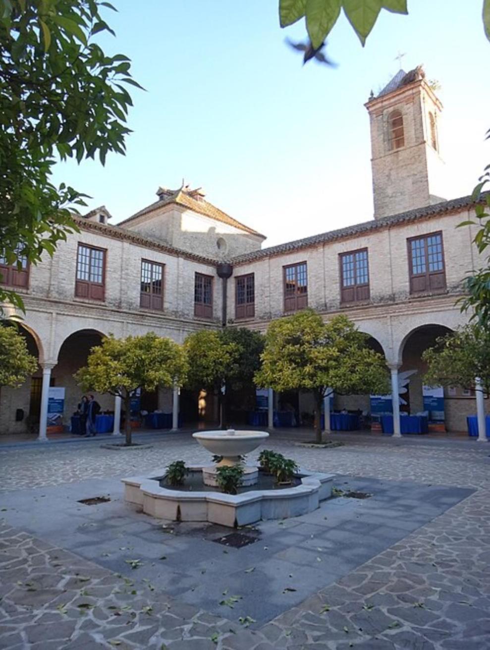 Apartment El Patio De Maria Bornos